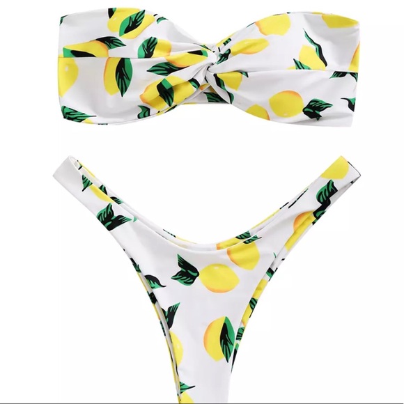 🍋HP!! 🍋Lemon Patterned Bandeau Bikini Set🍋 - Picture 2 of 6